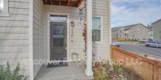 15330 NE 70th St Gallery 2