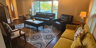 Beautiful Furnished 3BR/2BA Home in Prime Lincolnwood Location – Top-Rated Schools Gallery 4