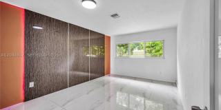 12525 SW 68th Ct Gallery 25