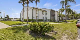 1004 Green Pine Boulevard Gallery 26