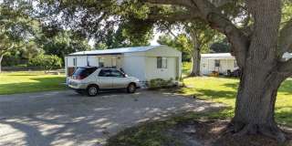 4865 Nw 27th St Gallery 1