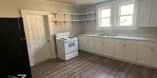 458 Arch Street — 4-Bedroom Home with Yard in Spartanburg Gallery 3