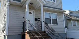 451 New York Ave Gallery 1