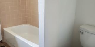 Townhome with 4 bedrooms, 2.5 bath Gallery 13