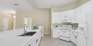 2070 THORNHILL Drive Gallery 8