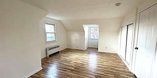 8 Ridge Street Gallery 20