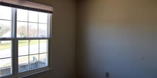 1 Peachtree Court Gallery 23
