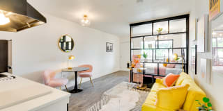 The Empire Gallery 6