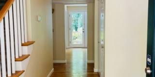 Large 4 Bedroom in Somerset Neighborhood Large 4 Bedroom in Somerset Neighborhood Gallery 4