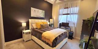 79818 Parkway Esplanade South Gallery 23