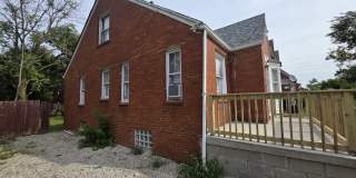2302 Tyler Street Gallery 1