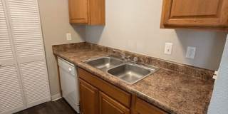 River Walk Apartments Gallery 166