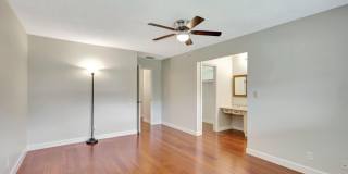 10789 N Military Trail Gallery 27