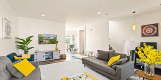 21071 MOSSY GLEN Terrace Gallery 14