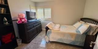 Spacious Living in a Beautifully Updated 4 Bedroom Home! Gallery 23