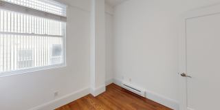 1520 Gough Gallery 3