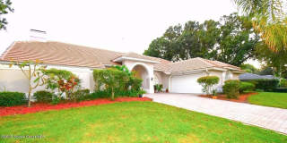 101 Island Grove Drive Gallery 3