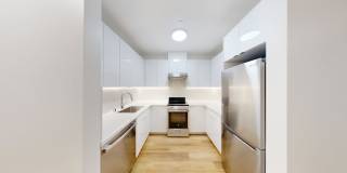 2844 Lyon Street Gallery 1