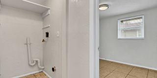 Fantastic 2br/1bath Duplex in LEALMAN HIGHLANDS, St Petersburg! Gallery 14