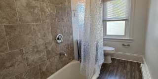 33 E 4TH Street Gallery 8