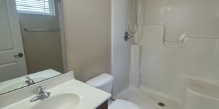 3 Bedroom Single Family Home Gallery 9
