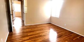 Single Family. 3-bed Home - Desireable Neighborhood! Gallery 48