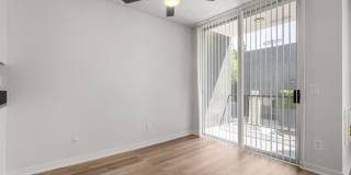 8011 W. Romaine Street Gallery 11