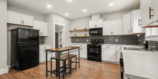 Spacious 4 Bedroom Omaha Home Ready for Rent! Gallery 10