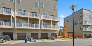 3BD/2.5BA - Derwood Townhouse Condo - Attached 1 Car Garage Gallery 39