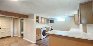 $2,995 - 5 Bed / 3 Bath Stunning and Spacious Home on South Hill Gallery 45