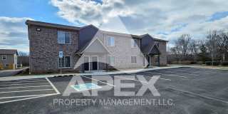 AVALON TOWNHOMES – LIKE NEW - 2 Bd/2.5 Ba Townhome off Topside Road with convenient access to Maryville or Knoxville! Gallery 1