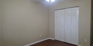 403 Savannah Avenue Gallery 13