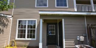 Charming New Orleans Style Townhouse in Gated Community on LSU bus route Gallery 18