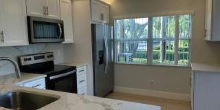 2807 SW LAKEMONT Place Gallery 8