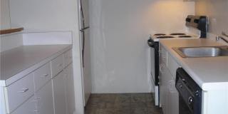 68 Thermos Avenue Gallery 9