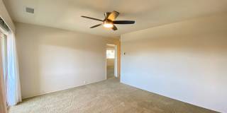 Beautiful corner condo in Lake San Marcos Gallery 21