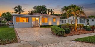 6447 SW 10th St Gallery 1