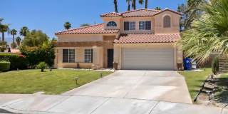 Pool Home in Palm Desert Gallery 1