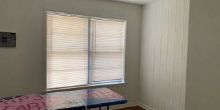 2807 Elgin Avenue Gallery 8