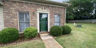 8136 Oldfield Road Gallery 1