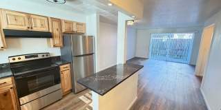 2 Bedroom Town House! Gallery 1