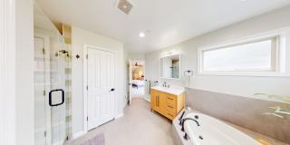 End Unit Brick TH 3 BED + 4.5 BA Roof top Deck Gallery 15