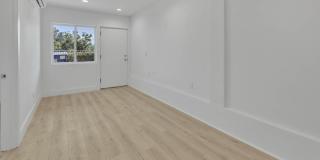 St. James Gallery 10