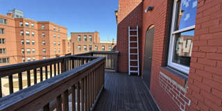 11 Vancouver St. Gallery 6