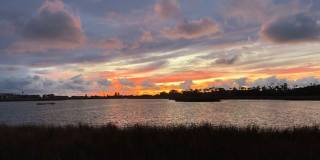 Waterfront Condo on the Buena Vista Lagoon - 5 mins from Carlsbad Village! Gallery 4