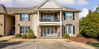 Updated Luxury Condo Gallery 1