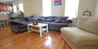 15 Litchfield St. Gallery 9