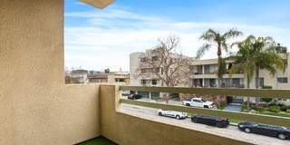 1059 South Sherbourne Drive Gallery 5