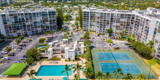 1000 Parkview Dr Gallery 25