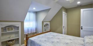 304 Arnold Avenue Gallery 33
